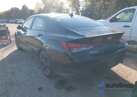 2021 Hyundai Elantra Sel from USA, damaged, VIN 5NPLM4AG5MH039888